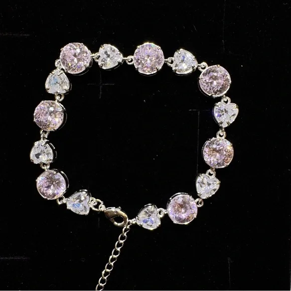Elegant Silver and pink Bracelet - Picture 3 of 5